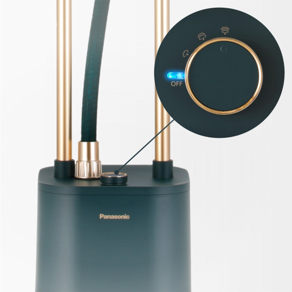 PANASONIC GARMENT STEAMER Model NI-GWG090