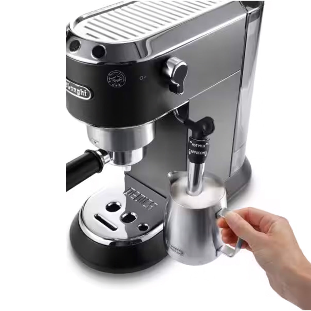 DELONGHI BAR PUMP ESPRESSO COFFEE MAKER MACHINE Model EC685.BK