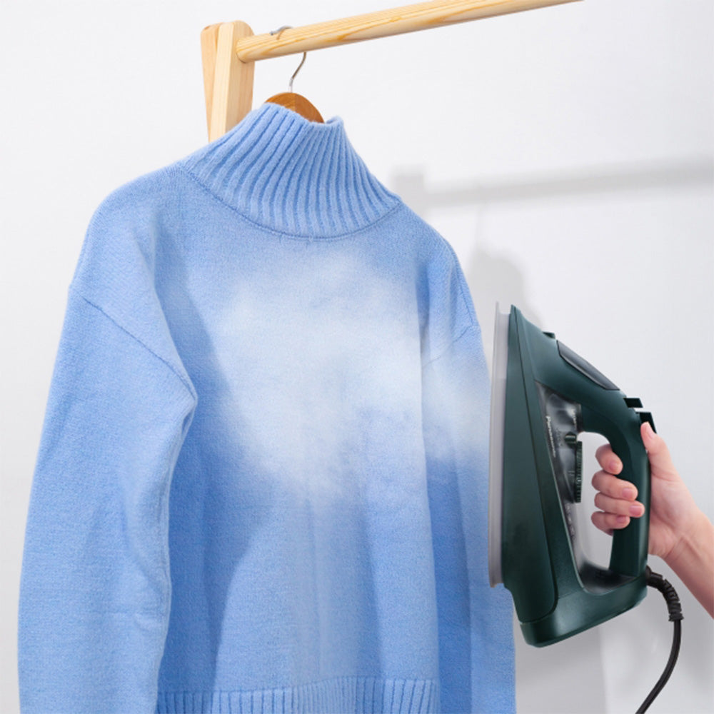 PANASONIC STEAM IRON Model NI-U450